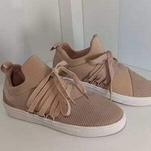 Steve Madden Lancer Sneakers in Blush, Women's 7.5, Sporty, Athleisure